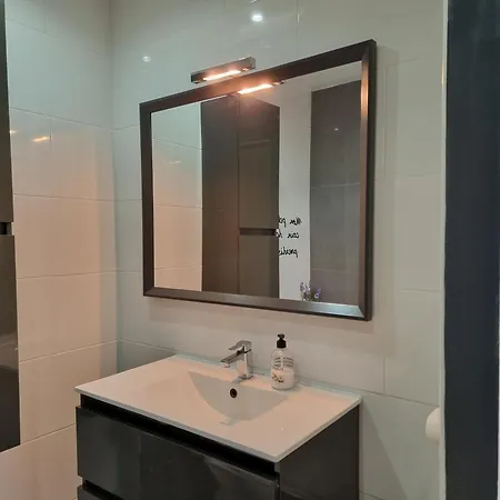 Casa Espaciosa A 600m De Playas De Empuries Con Terraza Privada - Hisp-236-167 Torroella de Montgrí