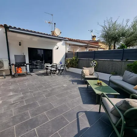 Casa Espaciosa A 600m De Playas De Empuries Con Terraza Privada - Hisp-236-167 Dom wakacyjny Torroella de Montgrí